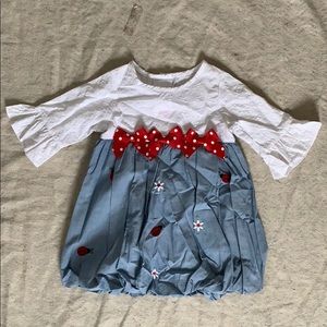 Girls dress never worn